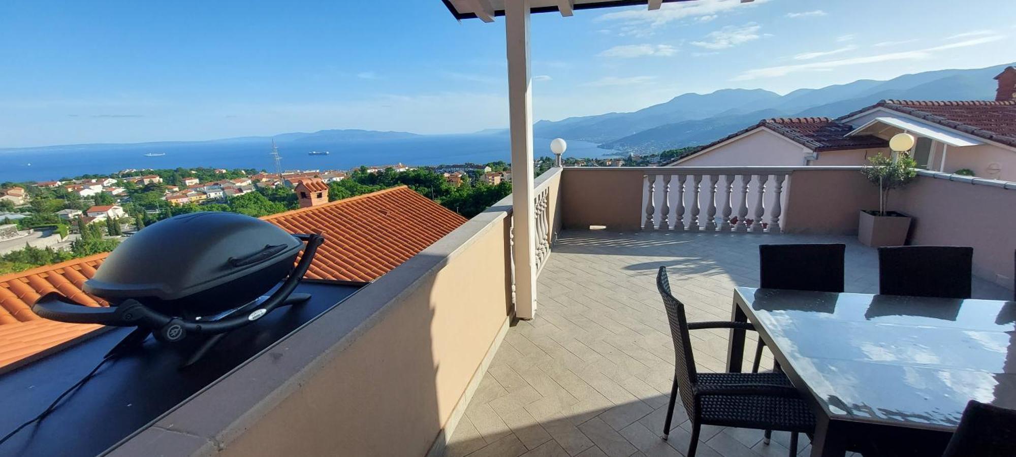 Apartments Villa Kastav In Old Town Center With Sea View And Parking 외부 사진