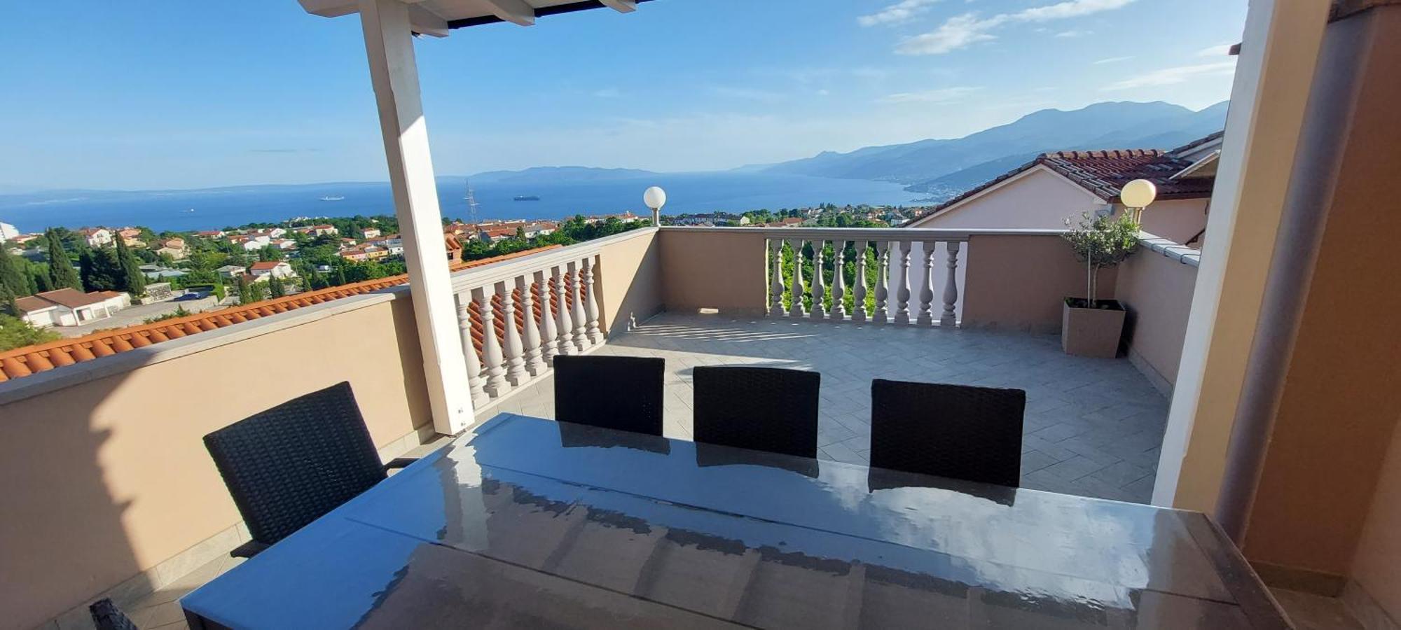 Apartments Villa Kastav In Old Town Center With Sea View And Parking 외부 사진
