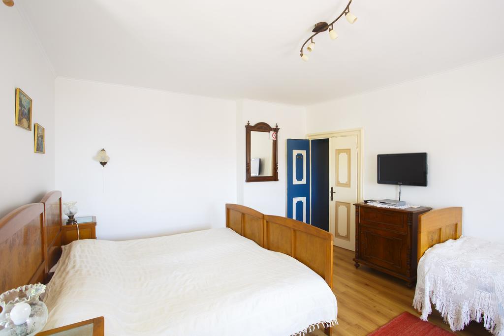 Apartments Villa Kastav In Old Town Center With Sea View And Parking 객실 사진