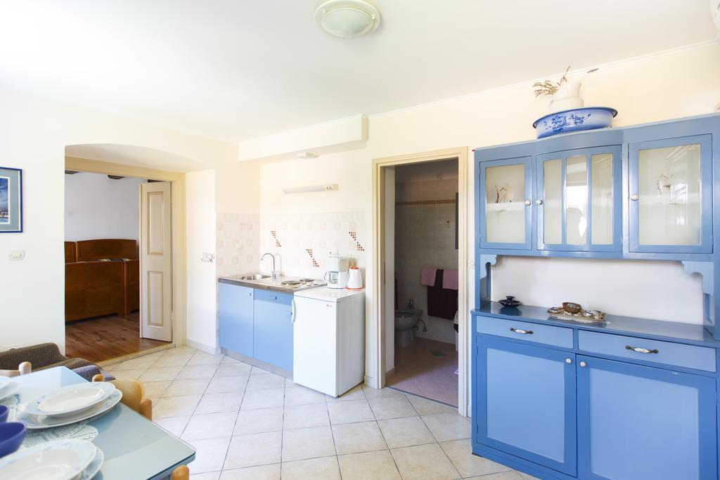 Apartments Villa Kastav In Old Town Center With Sea View And Parking 객실 사진
